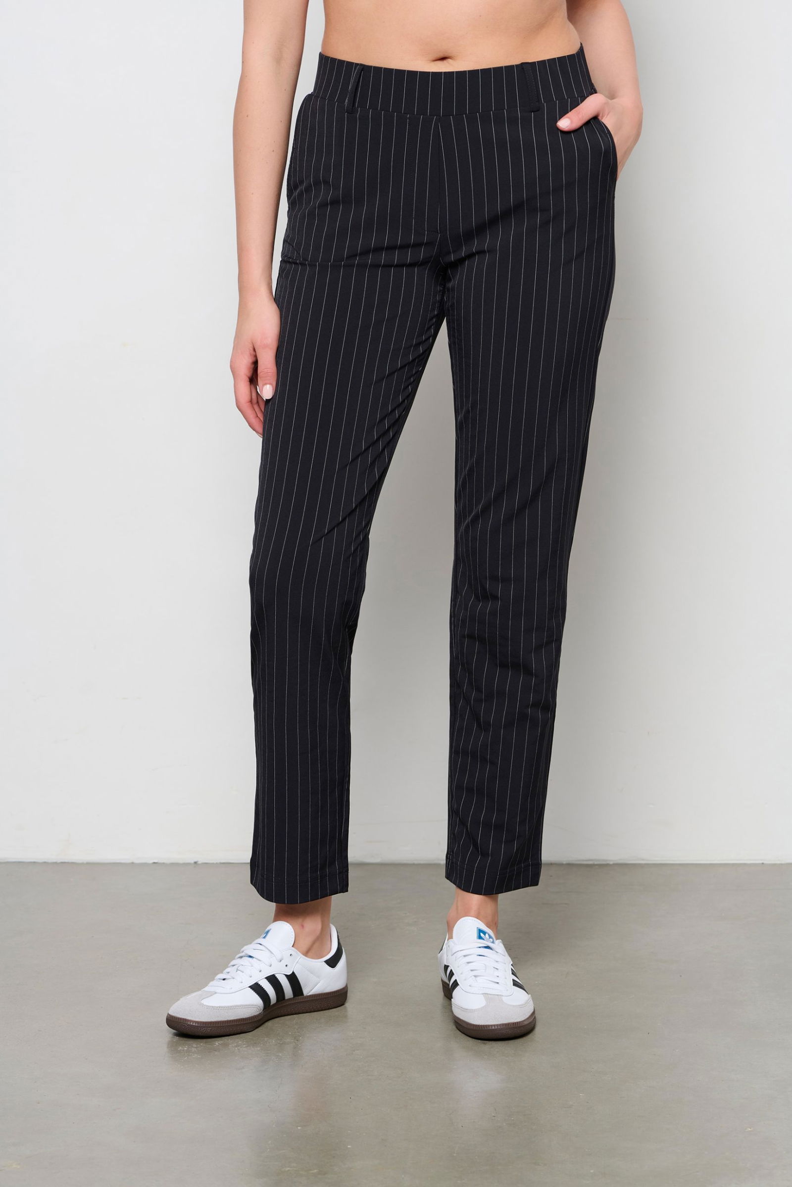 POSIE  STRIPE TRAVEL A-Black