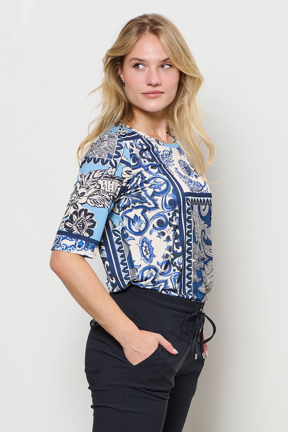 LUCILLE PAISLEY PATCHW BI-Indigo multi