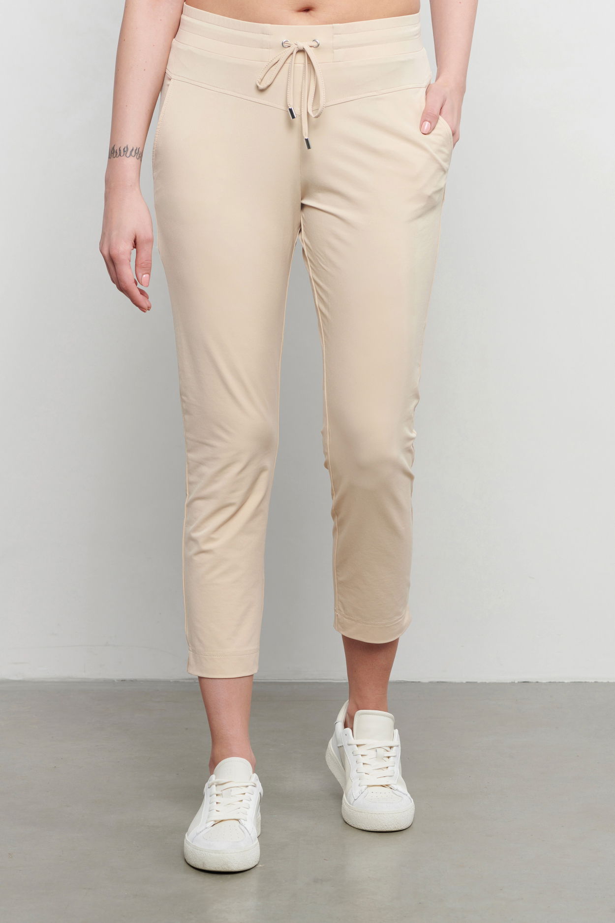 PAGE 7/8 TRAVEL Z-Sand