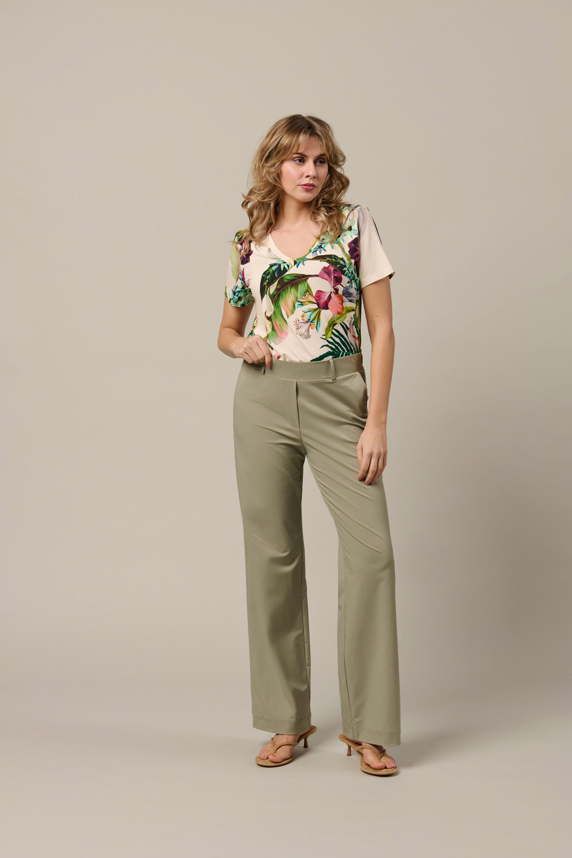 PATRICE TRAVEL KN-Khaki