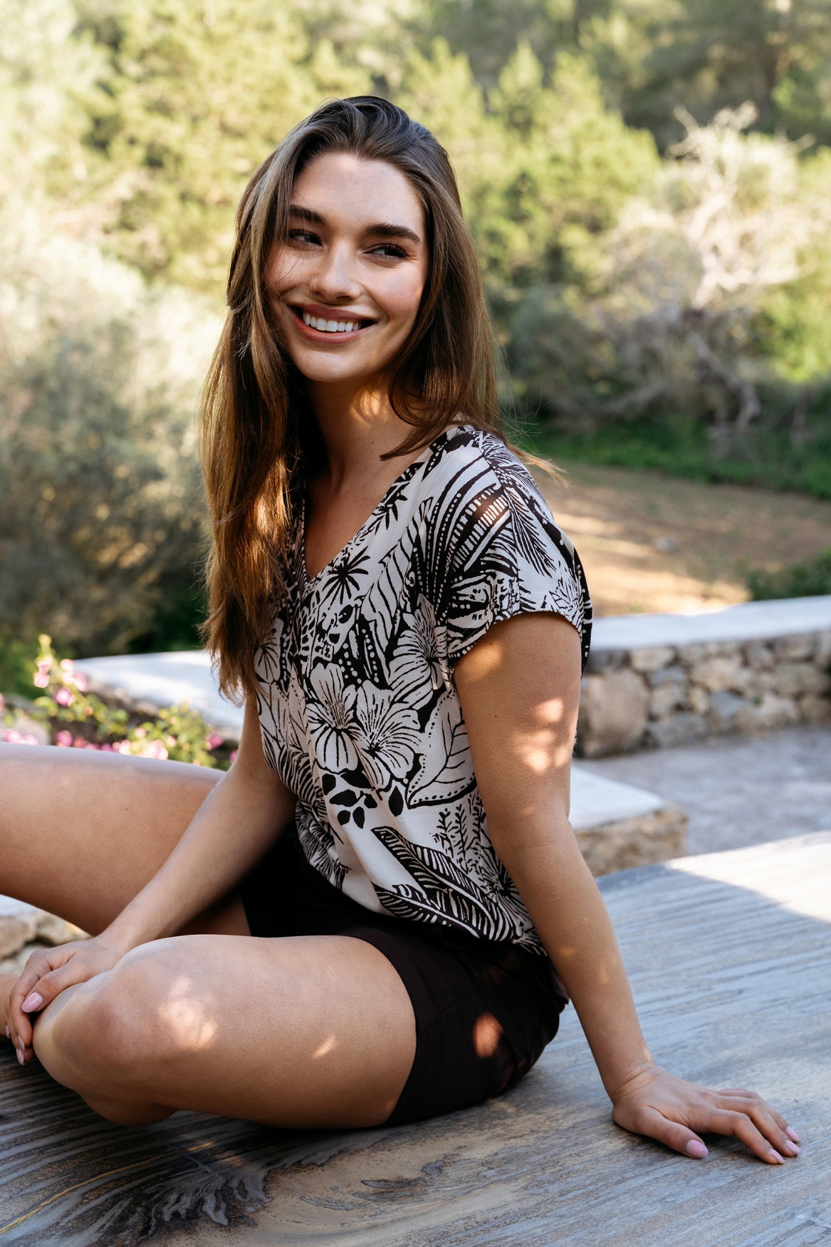 POSIE SHORT TRAVEL E-Chocolate
