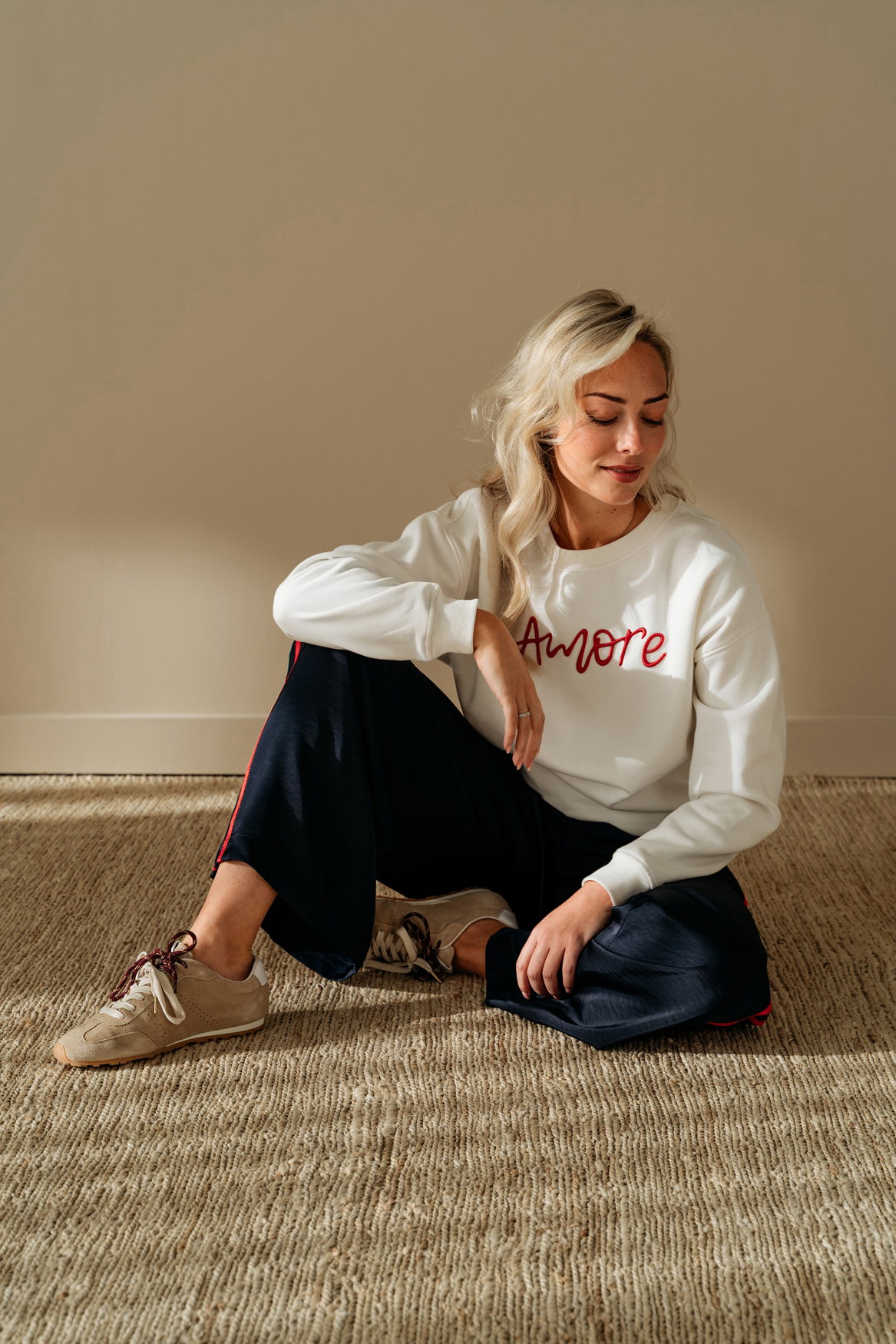 AMORE H-Off white