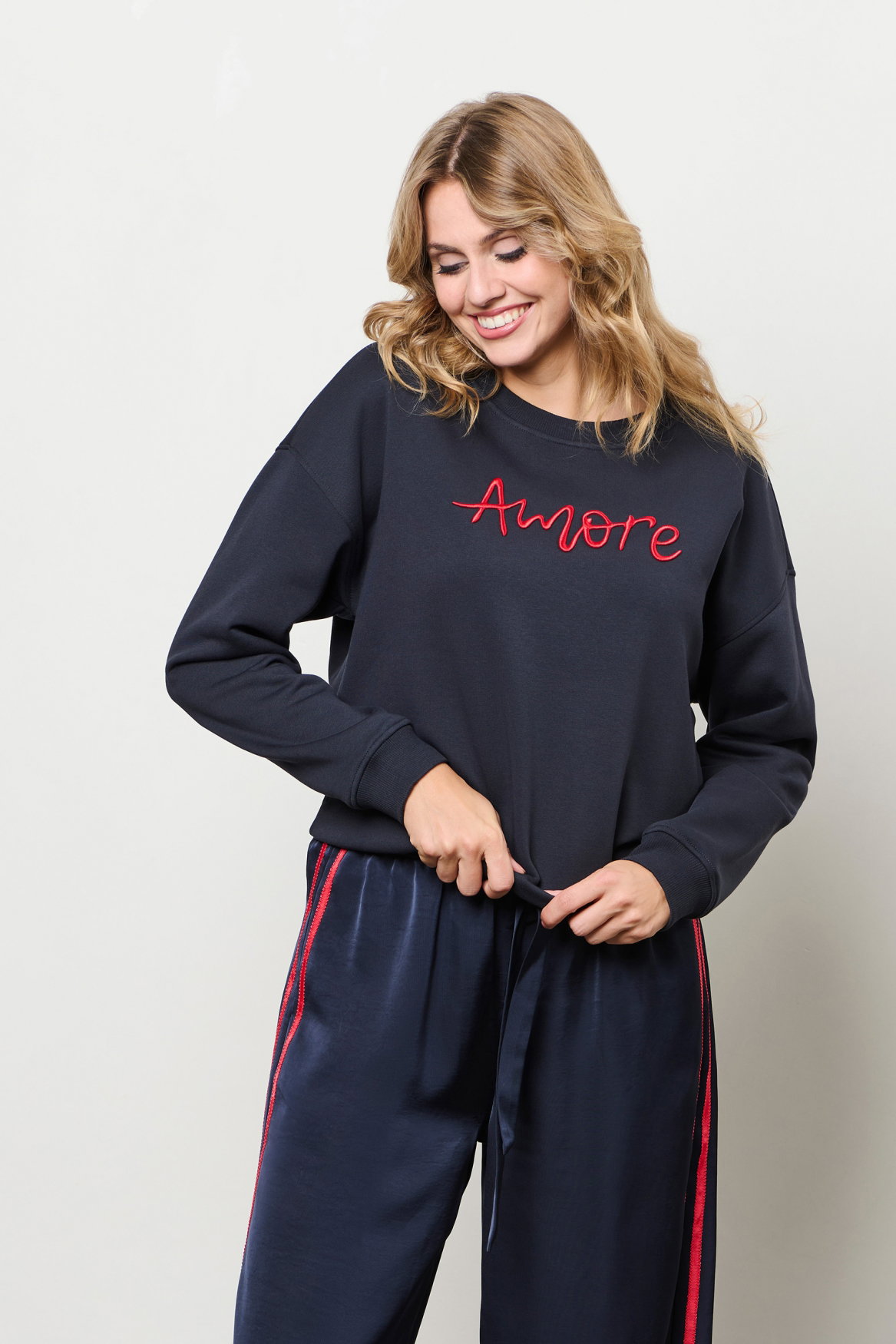 AMORE B-Navy