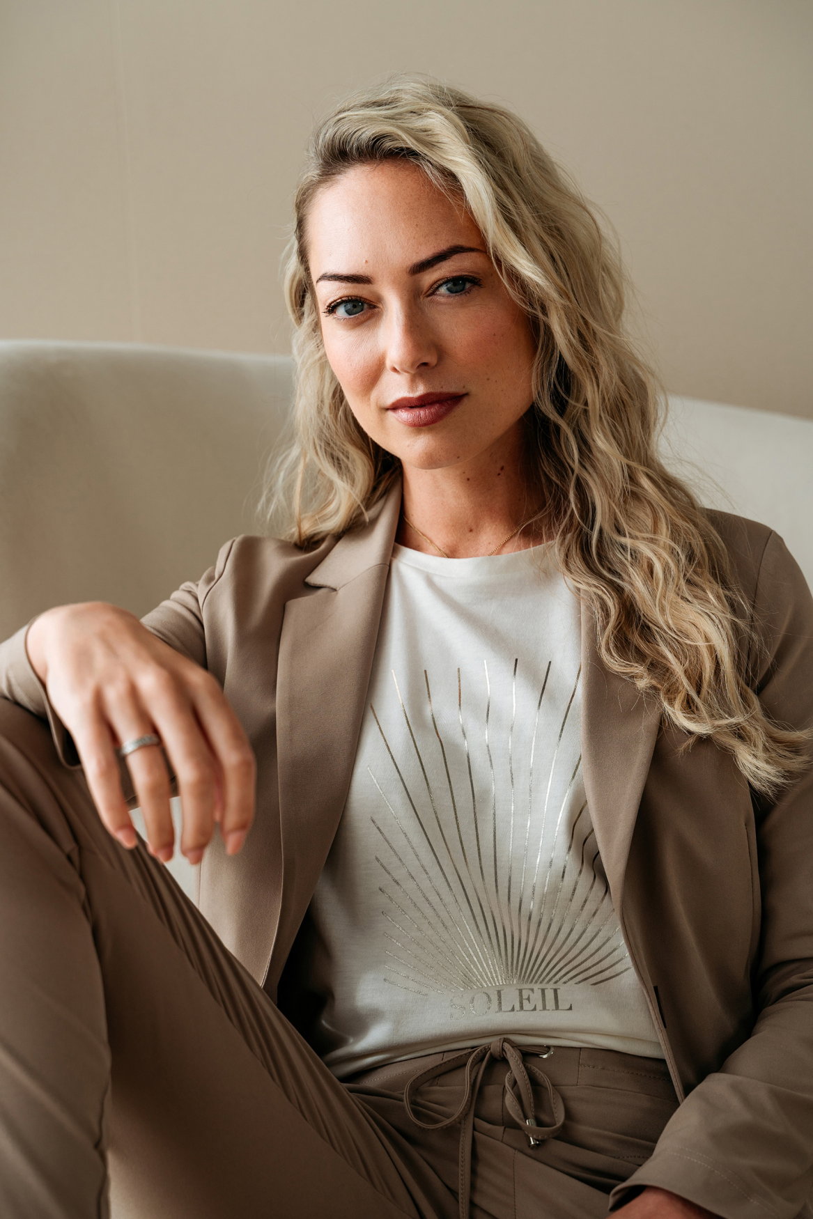 SOLEIL M-Beige