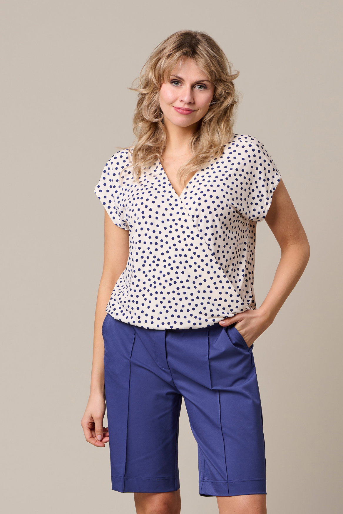 PELIA TRAVEL B-Blue